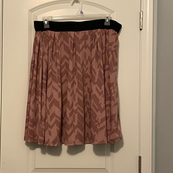 2XL Lularoe Madison skirt - Picture 1 of 4